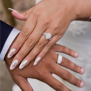 Acrylic Nails Houston Located! Instagram @bonilla.beauty